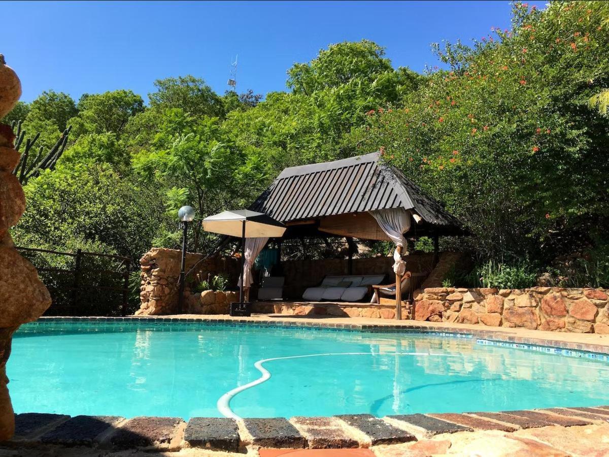Aloe Guesthouse Klerksdorp Extérieur photo