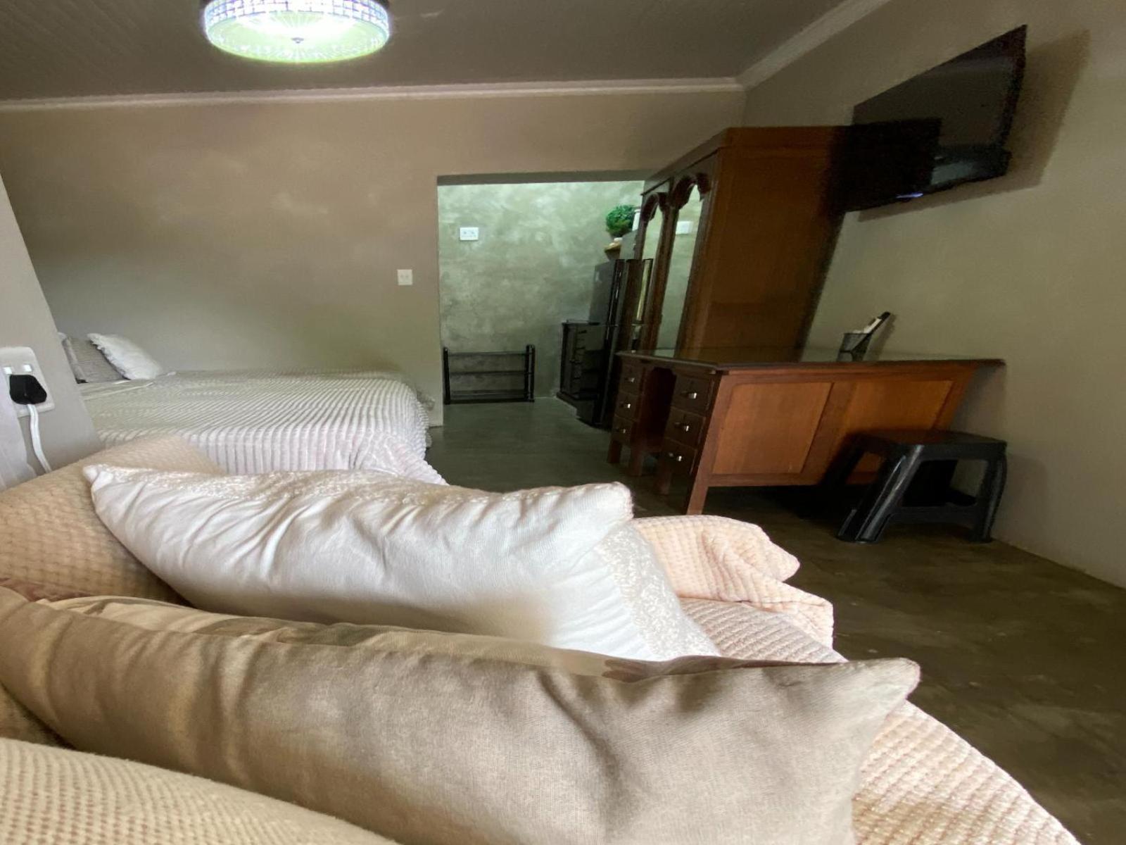 Aloe Guesthouse Klerksdorp Extérieur photo